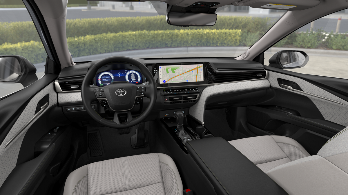 2027 Toyota Camry XLE AWD