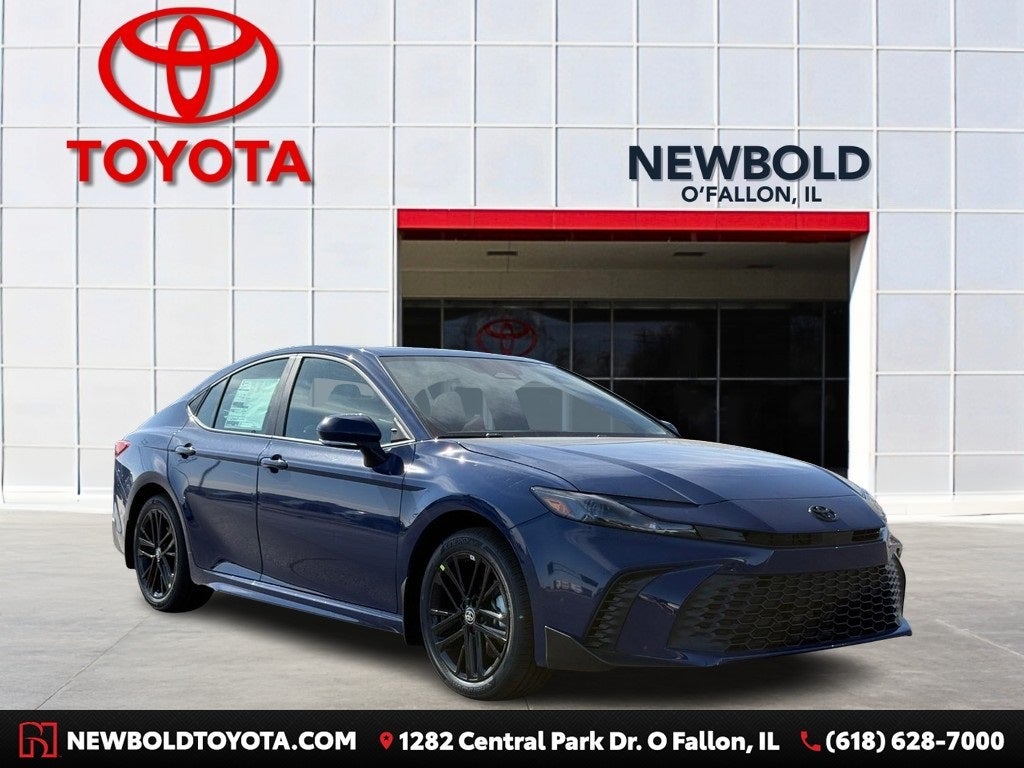 2026 Toyota Camry SE AWD