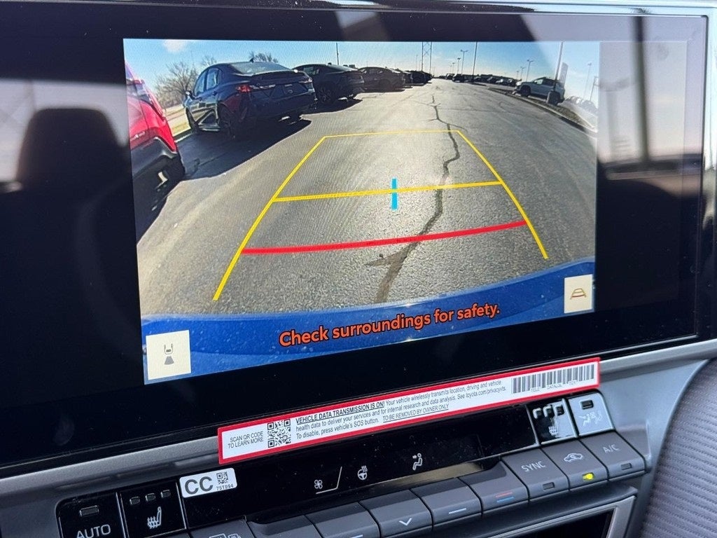 2026 Toyota Camry SE AWD