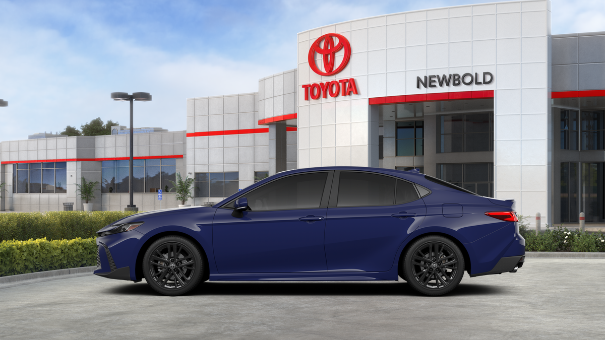 2026 Toyota Camry SE AWD