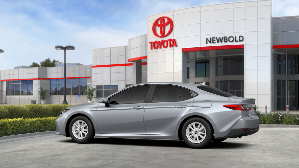 2026 Toyota Camry LE AWD