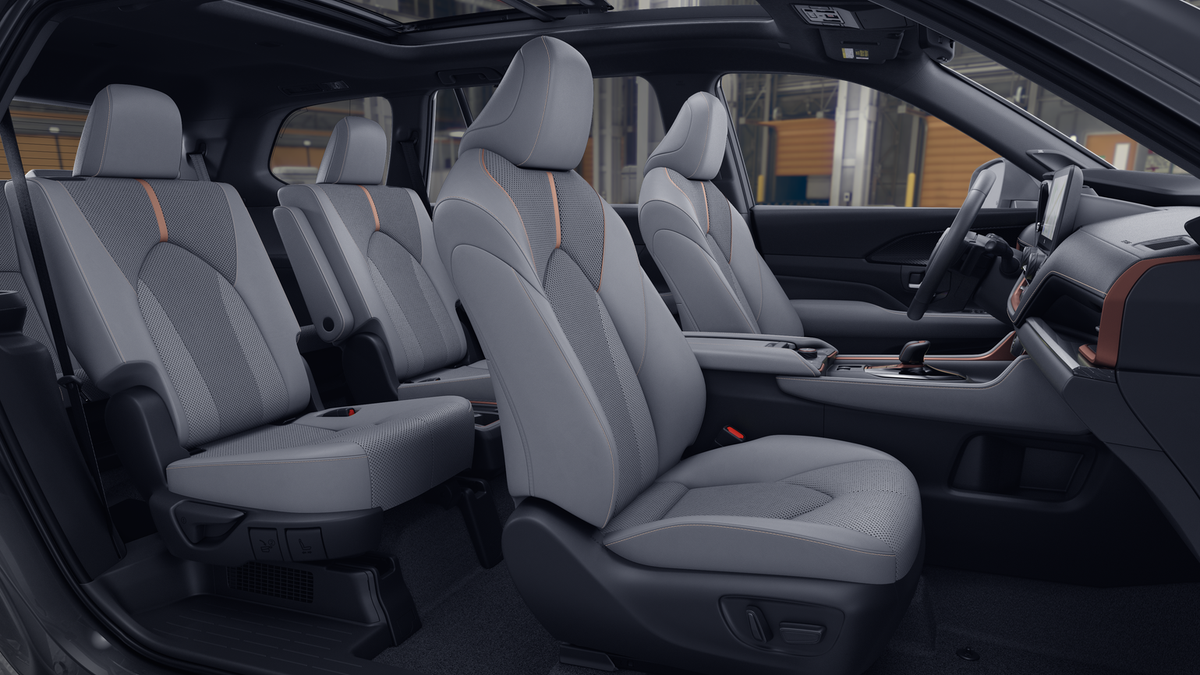 2026 Toyota Grand Highlander Hybrid MAX Limited