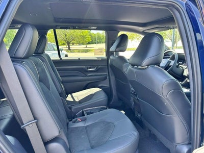 2026 Toyota Grand Highlander Hybrid MAX Platinum