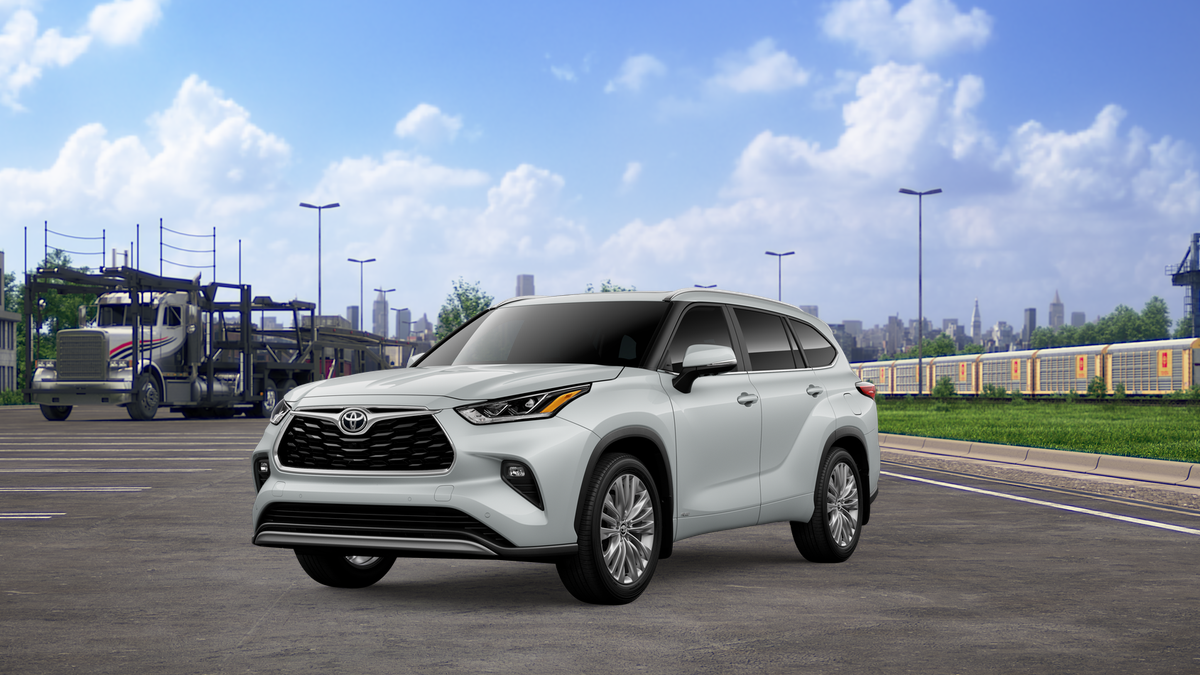 2026 Toyota Highlander Hybrid Platinum