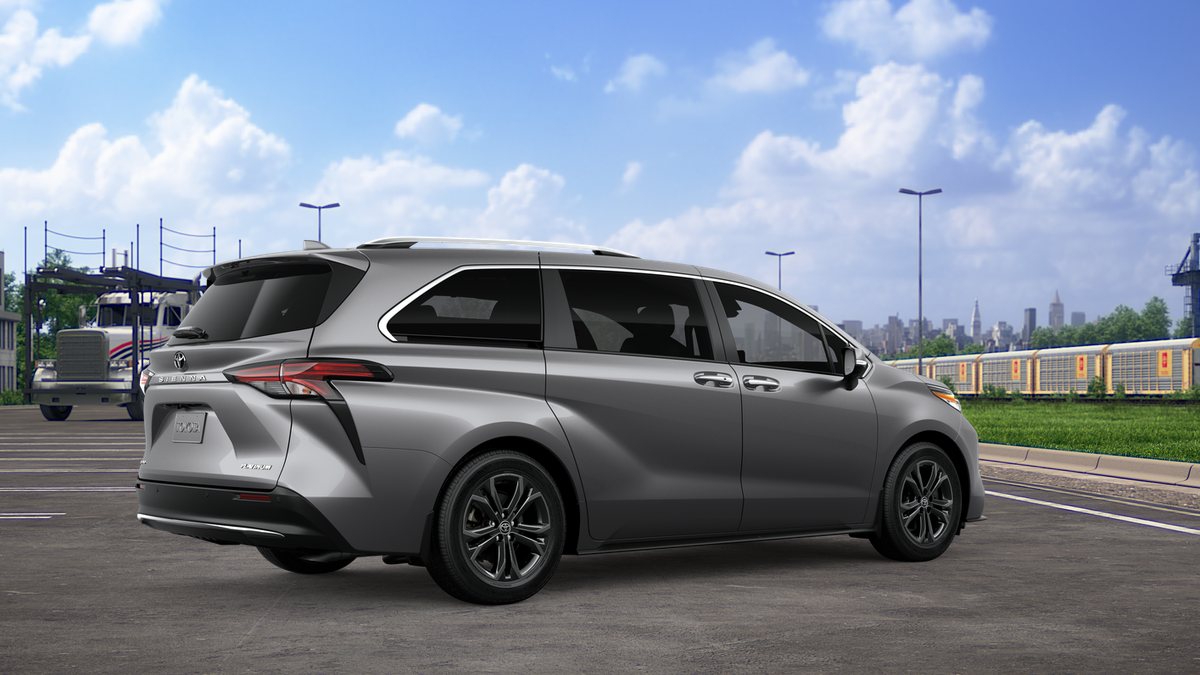 2026 Toyota Sienna Platinum