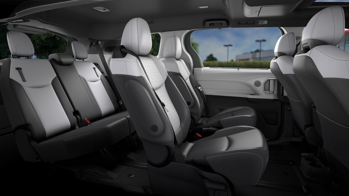 2026 Toyota Sienna XSE