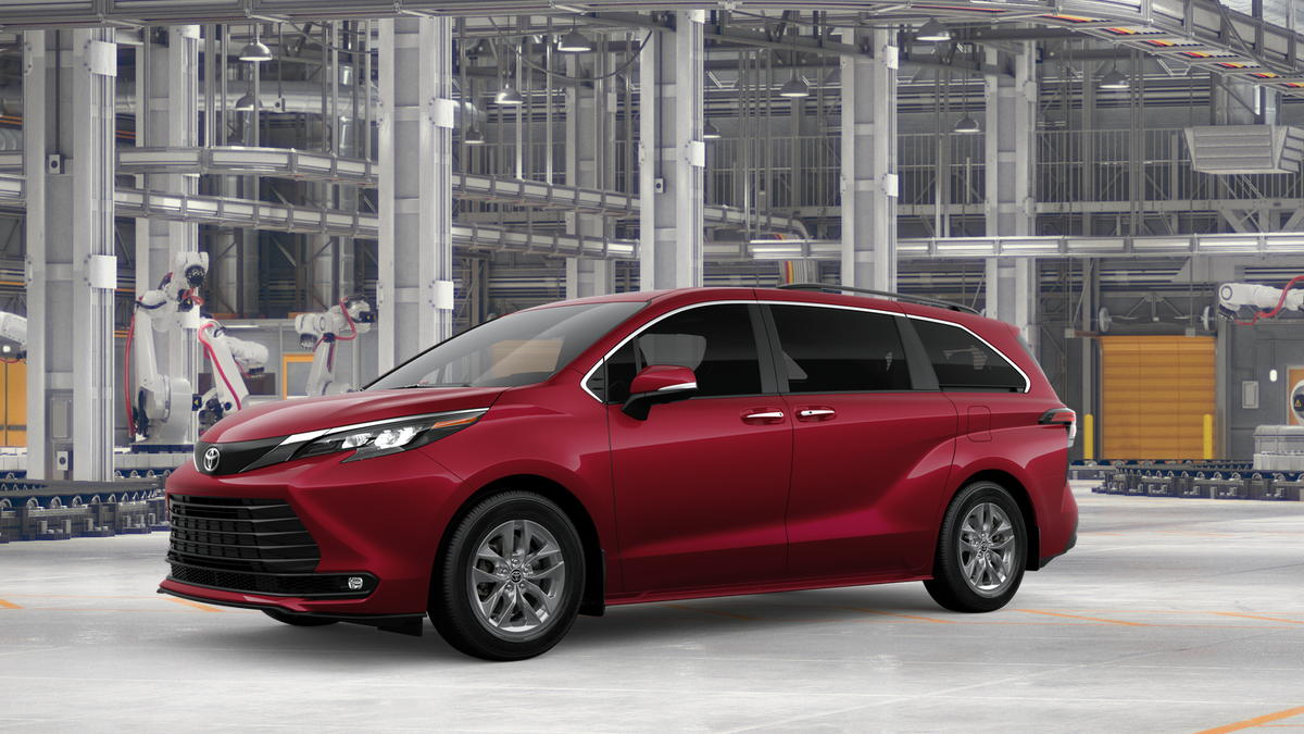 2026 Toyota Sienna XLE
