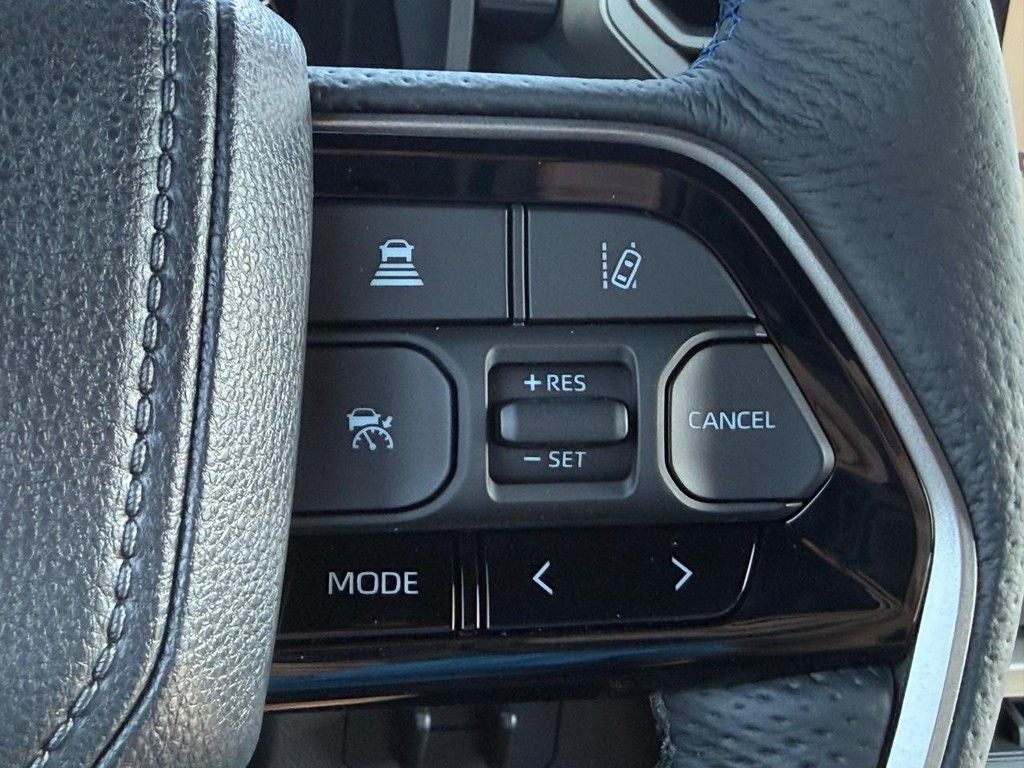 2026 Toyota Tundra i-FORCE MAX Tundra Platinum