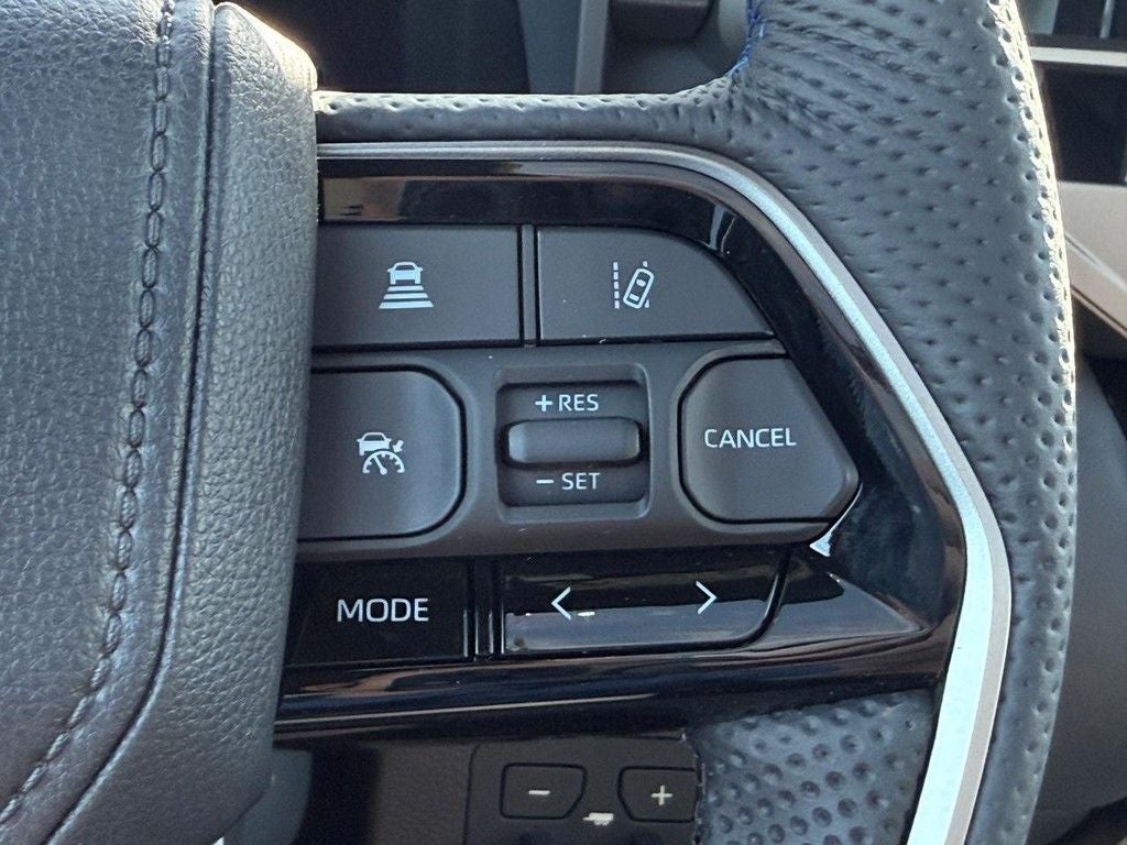 2026 Toyota Tundra i-FORCE MAX Tundra Platinum