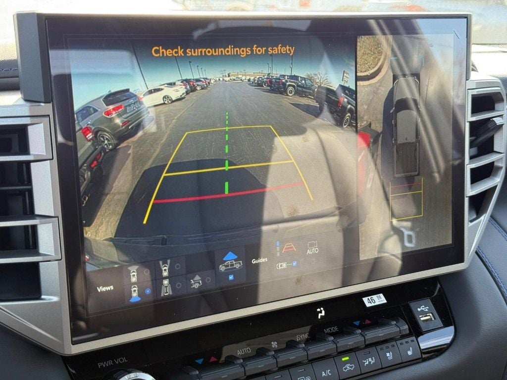 2026 Toyota Tundra i-FORCE MAX Tundra Platinum