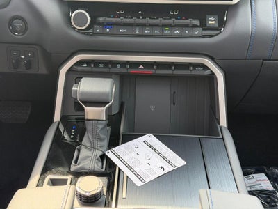 2026 Toyota Tundra i-FORCE MAX Tundra Platinum