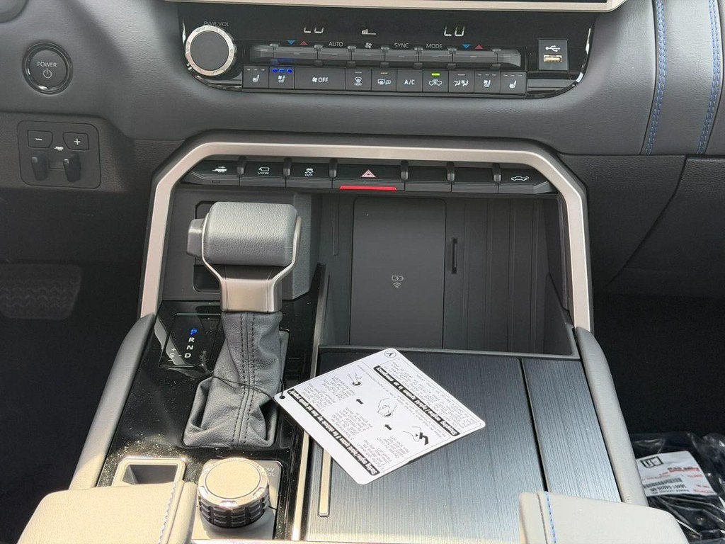 2026 Toyota Tundra i-FORCE MAX Tundra Platinum
