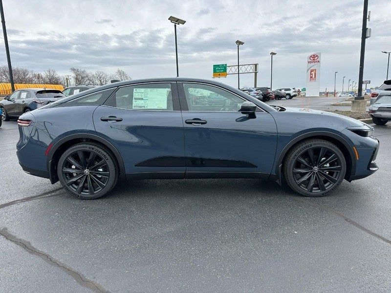 2026 Toyota Toyota Crown Nightshade