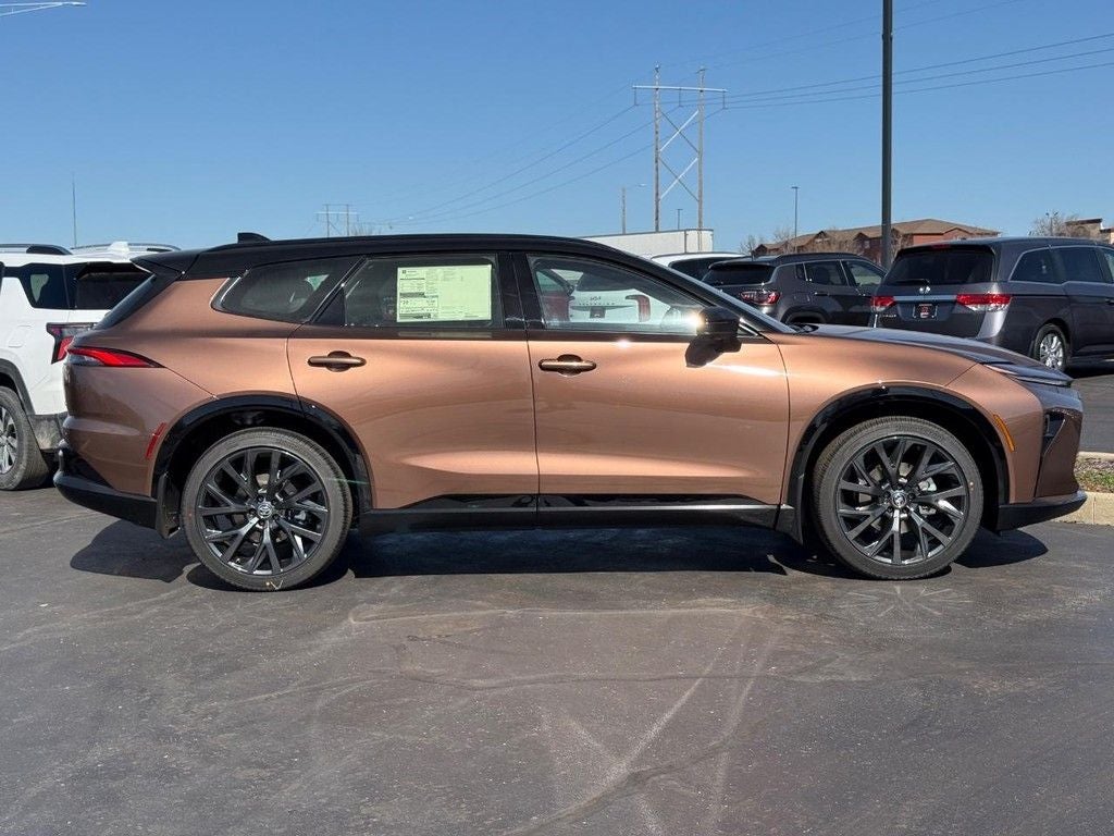 2026 Toyota Toyota Crown Signia Limited