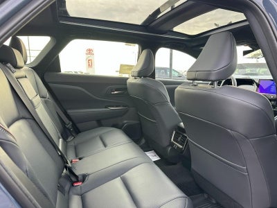 2025 Toyota Toyota Crown Signia Limited