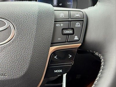 2026 Toyota Toyota Crown Signia Limited