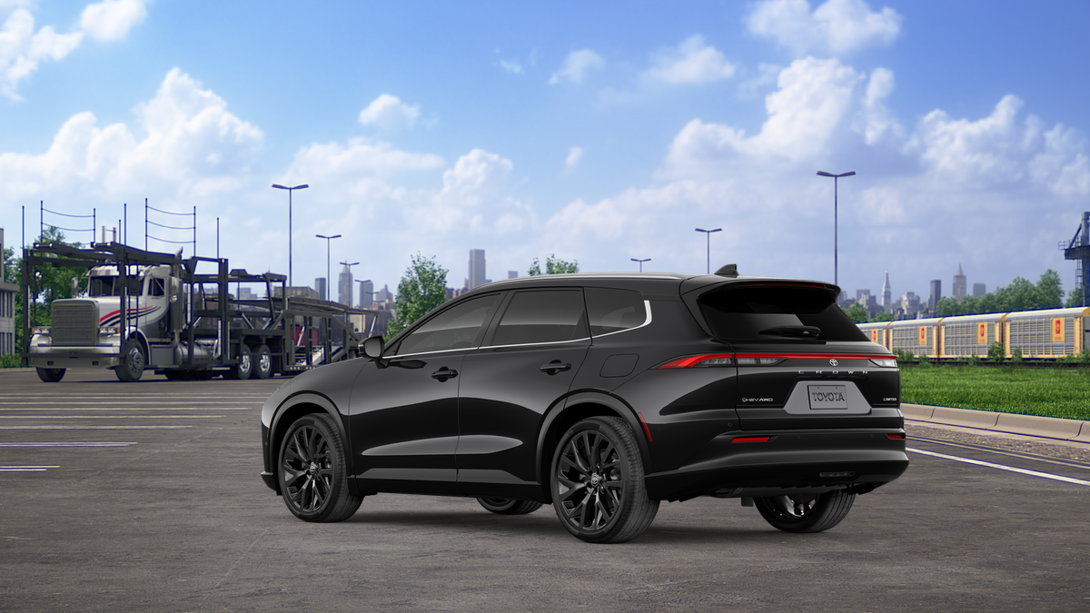 2026 Toyota Toyota Crown Signia Limited