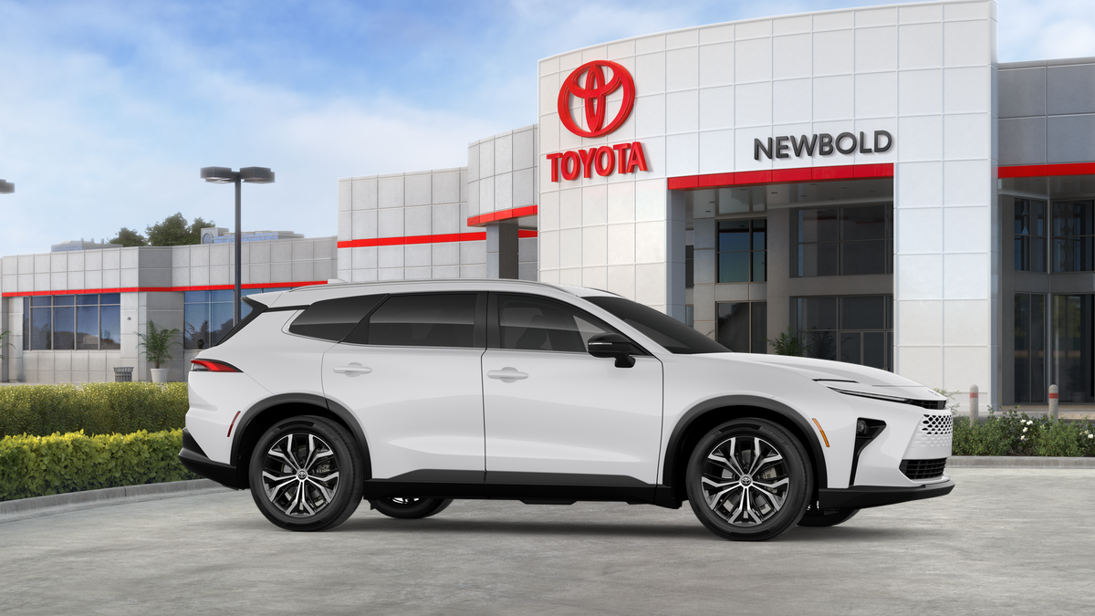 2026 Toyota Toyota Crown Signia XLE