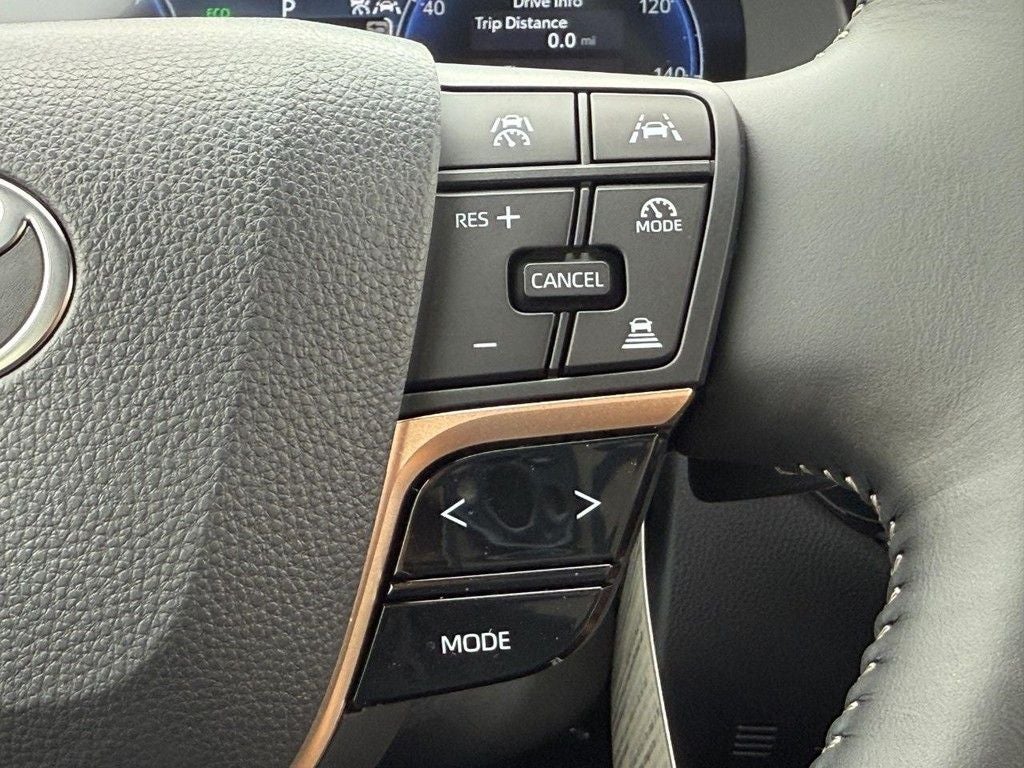 2026 Toyota Toyota Crown Signia XLE