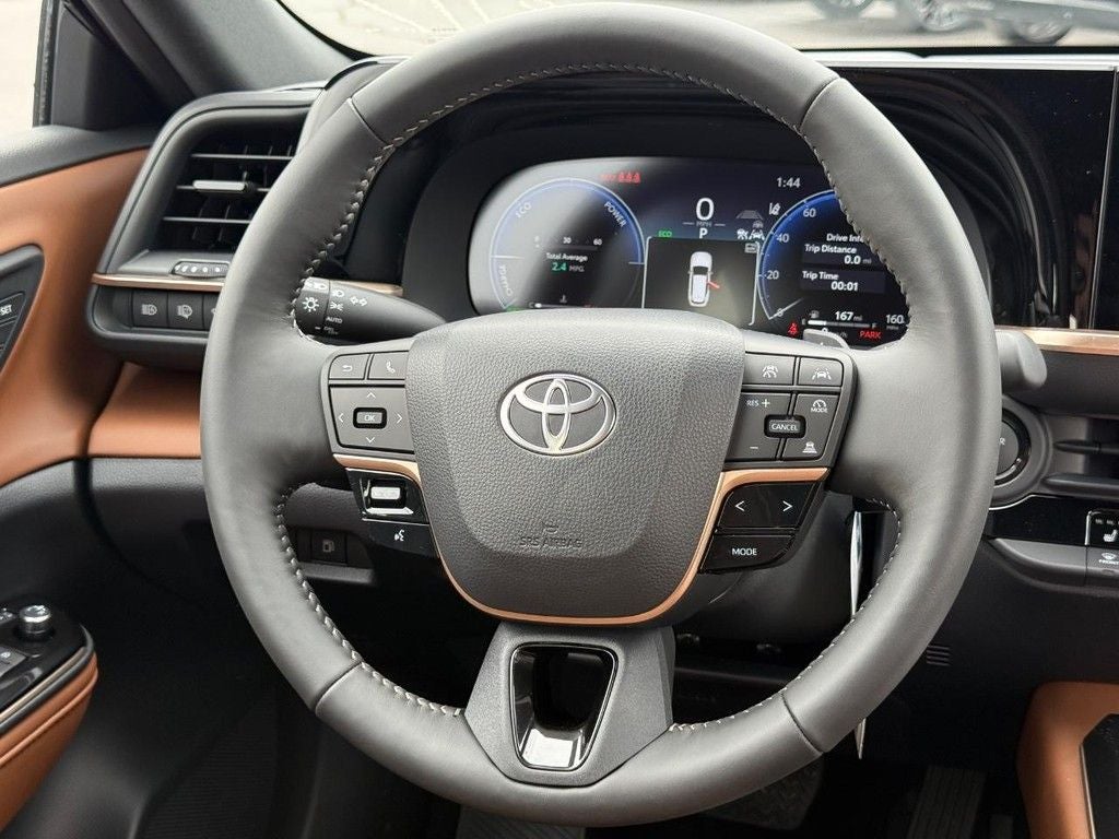 2026 Toyota Toyota Crown Signia XLE