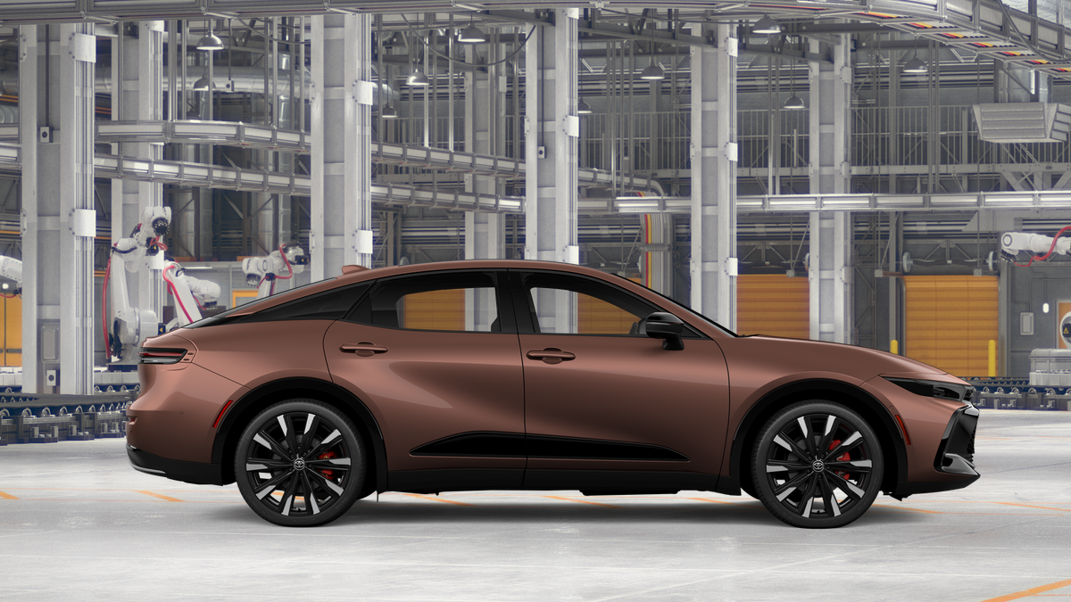 2027 Toyota Toyota Crown Platinum