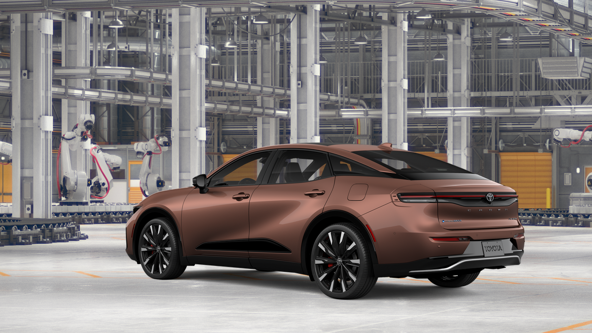 2027 Toyota Toyota Crown Platinum