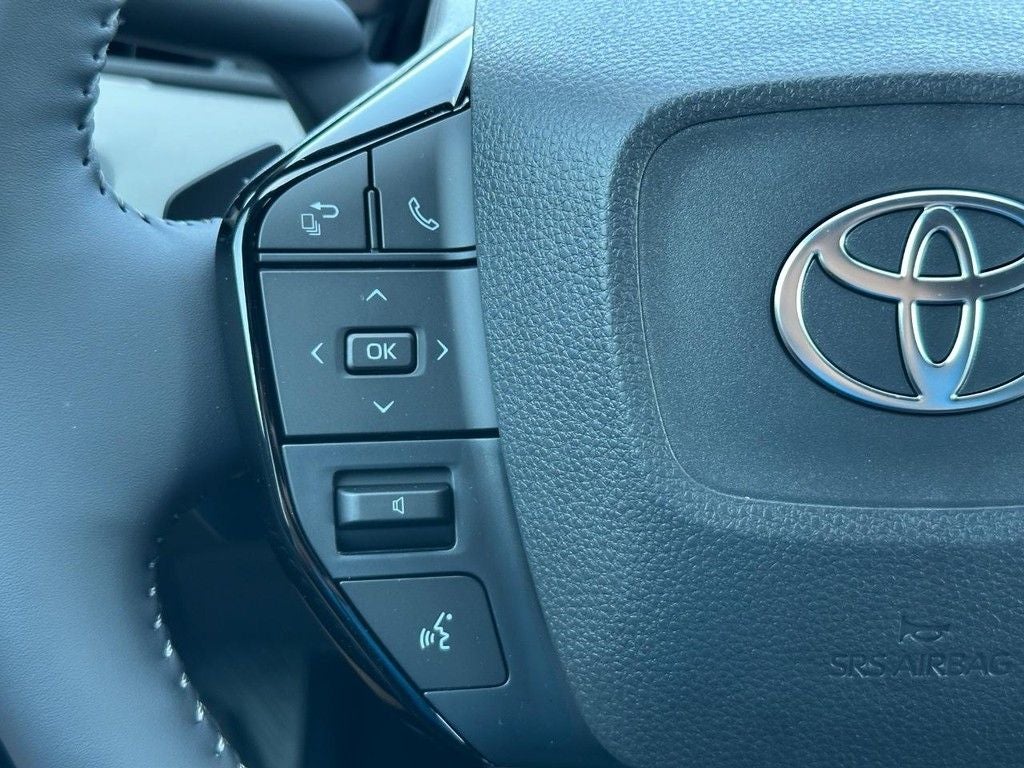 2026 Toyota C-HR XSE