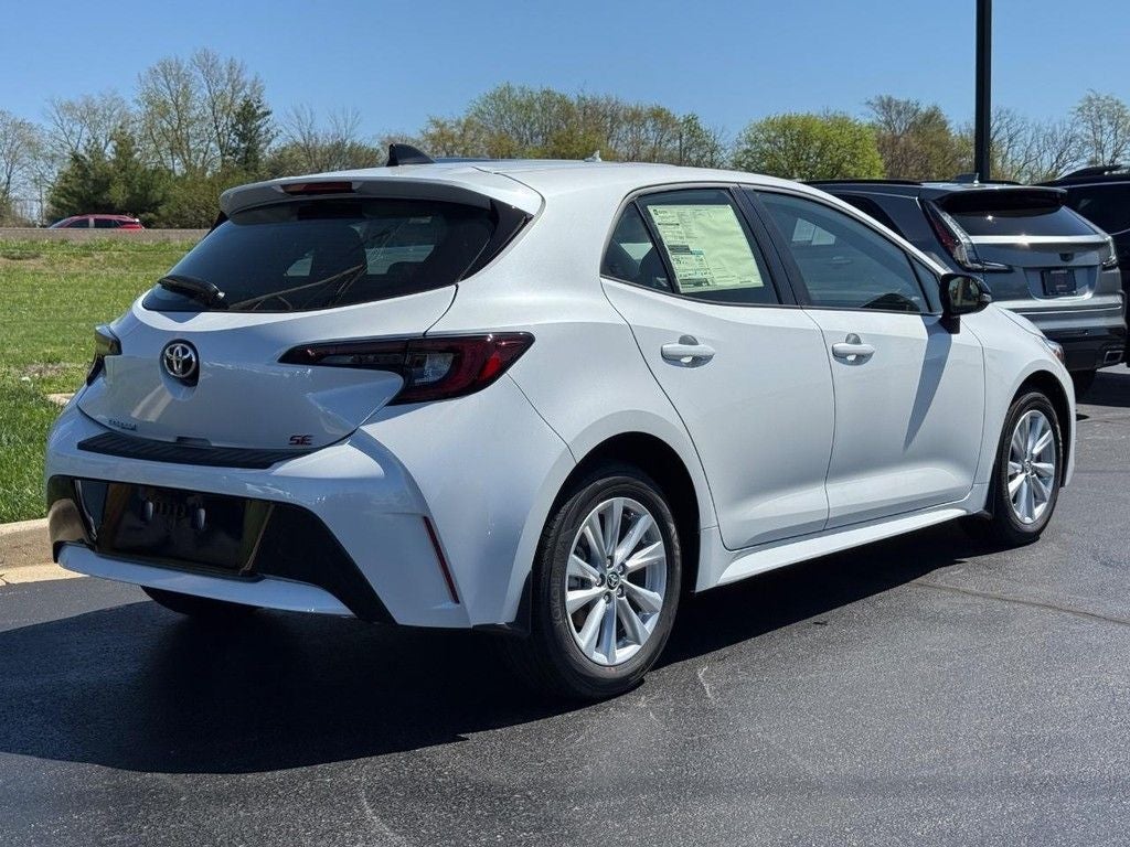 2026 Toyota Corolla Hatchback SE